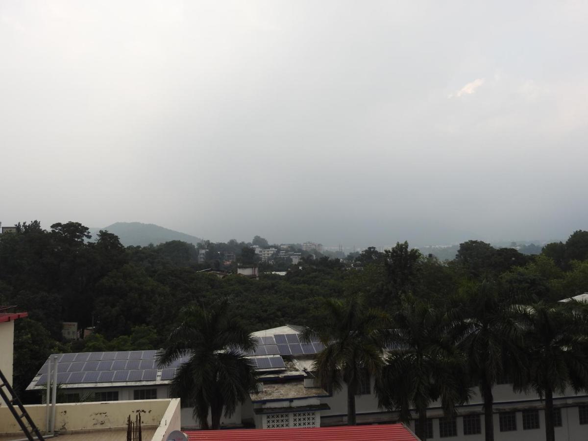 Hotel Aakash Residency Dehradun Exterior foto